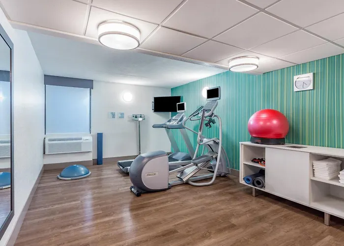Holiday Inn Express Ramsey-Mahwah By Ihg